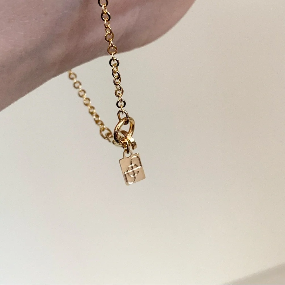 Mini cross bracelet